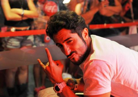  Marcos Mion se tatua com Ami James no Rock in Rio